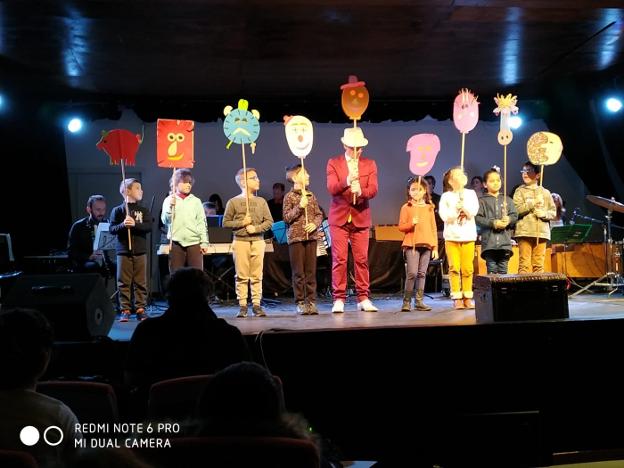 El grupo de animación musical GAME actuó en el García Lorca