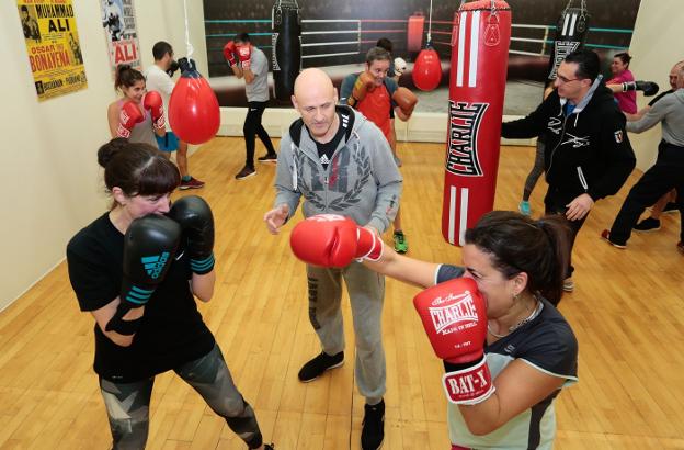 El ring rompe barreras en el Grupo