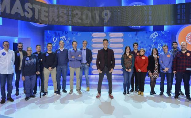 Fran González se convierte en la mano inocente de la 'Academia de Pasapalabra'