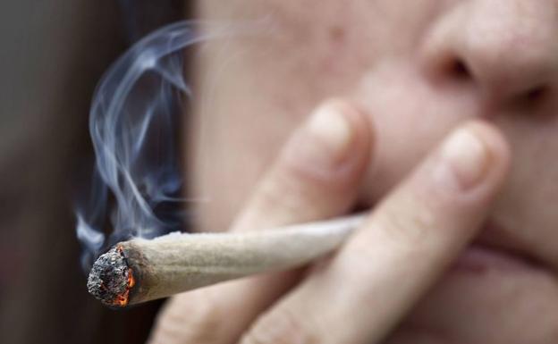 Ingresa en prisión el hombre detenido en Oviedo por vender hachís a menores de 14 a 16 años