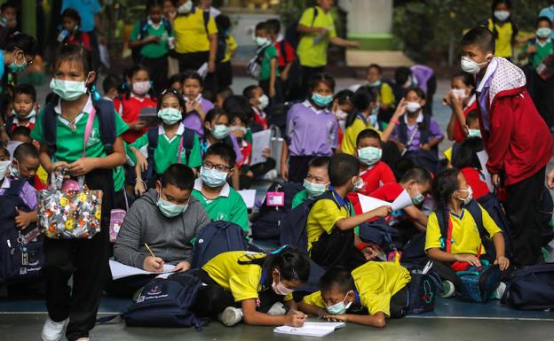 Bangkok cierra más de 400 escuelas por la contaminación