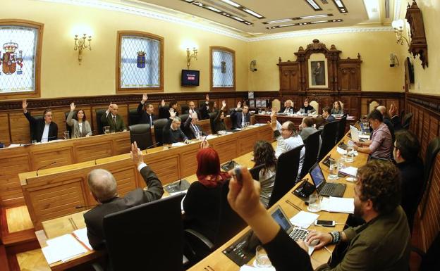 Gijón cuenta ya con un plan urbanístico tras diez años de incertidumbre