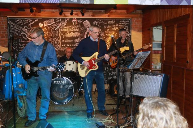 La música de Los Haigas abre los Conciertos de la Panadería de Serondaya