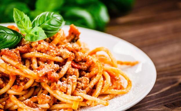 El 'síndrome del arroz frito', detrás de la muerte de un hombre que comió pasta cocida cinco días antes