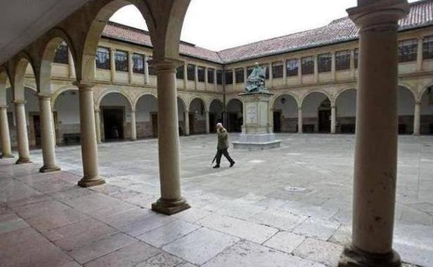 Una universitaria asturiana recibe la beca de la Fundación ONCE 'Oportunidad al Talento'