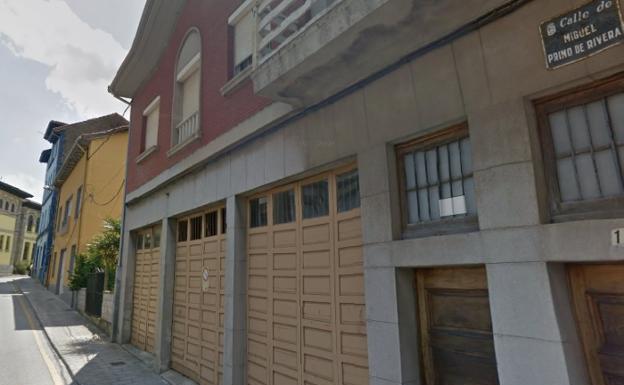 Justicia insta a Pravia, Somiedo y Navia a retirar sus vestigios franquistas