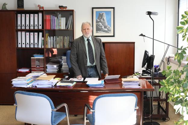 «Aún habrá dos o tres años difíciles de escasez de médicos en determinadas especialidades»