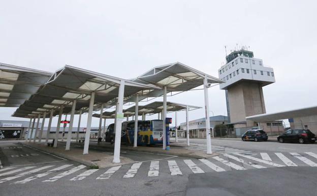 El PP denuncia que el aeropuerto de Asturias es el más caro y el menos conectado