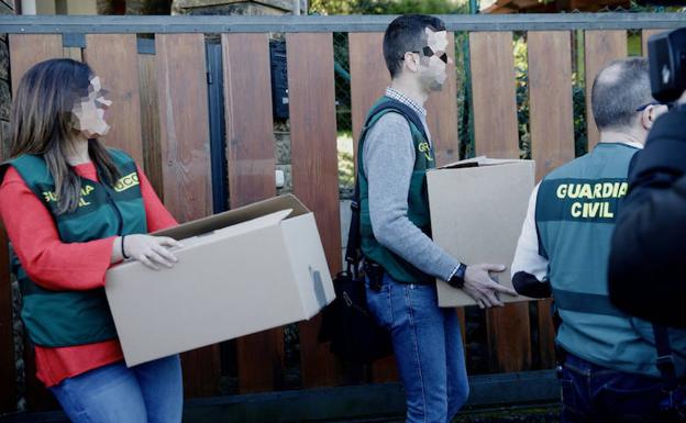 Así fue la búsqueda de restos biológicos en el domicilio de Pedro Nieva