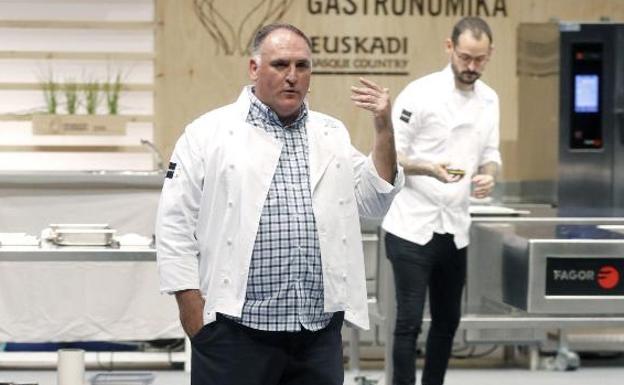 El chef asturiano José Andrés presentará uno de los Premios Oscar