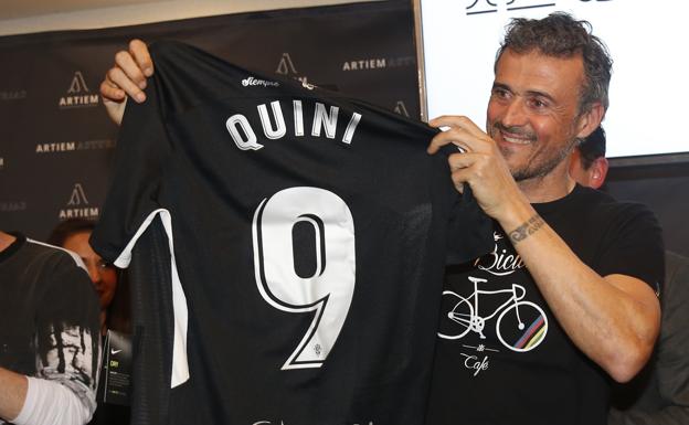 Luis Enrique recuerda a Quini: «Era una persona que merecía mucho la pena»