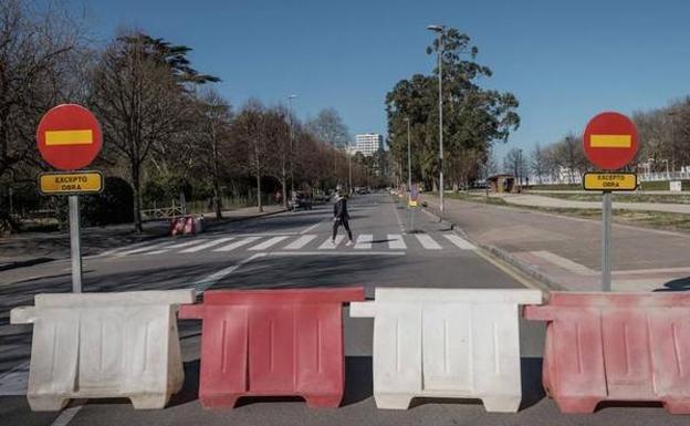 Cambios en los autobuses a El Molinón por las obras en la zona