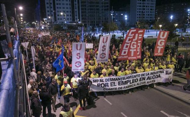 Alcoa da de plazo hasta el 15 de marzo para conocer a los inversores interesados por la compra de las plantas