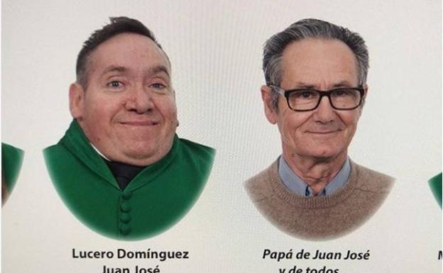 Un padre y su hijo con discapacidad se 'gradúan' juntos como agradecimiento por acompañarle siempre