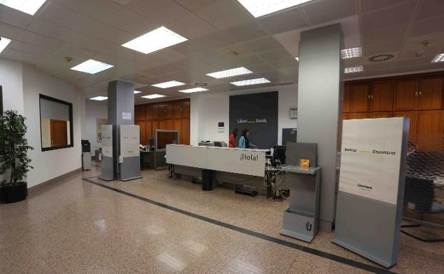 Abanca tiene diez días para presentar la OPA sobre Liberbank