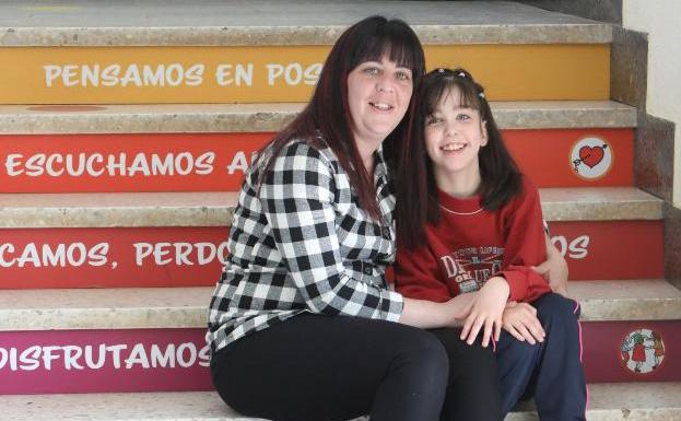 «Mi hija fue el segundo caso diagnosticado en España. En todo el mundo hay 300»