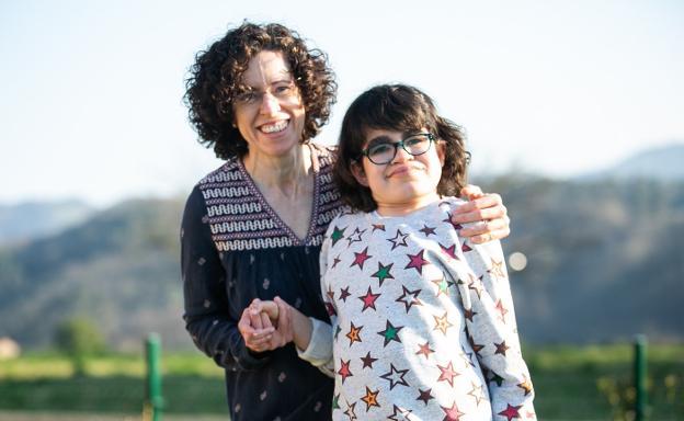 «Pedimos que las farmacéuticas se humanicen y traten a nuestros hijos»