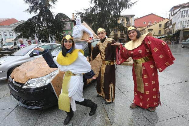 Los concursos del antroxu se centran hoy en las mascotas y los vehículos