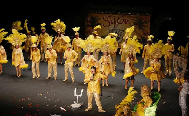 Brasileiros Do Xixón: «La política ye una droga que nos tiene muy enganchaos»