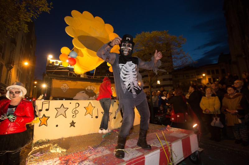 Carnaval en Avilés: el desfile de Antroxu da la vuelta al mundo