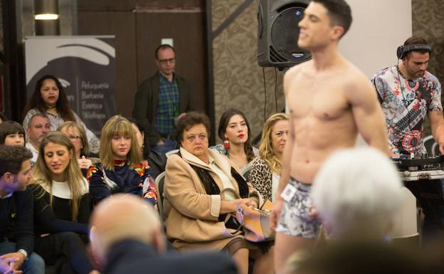 El gijonés Alberto Martínez se proclama en Los Balagares Míster Global Asturias 2019