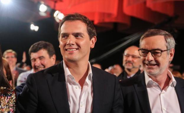 Ciudadanos ultima un pacto para sumarse a la coalición PP-UPN