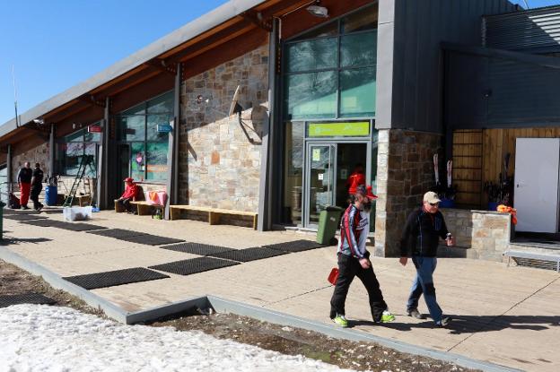 Roban la recaudación del fin de semana en la estación de Fuentes de Invierno