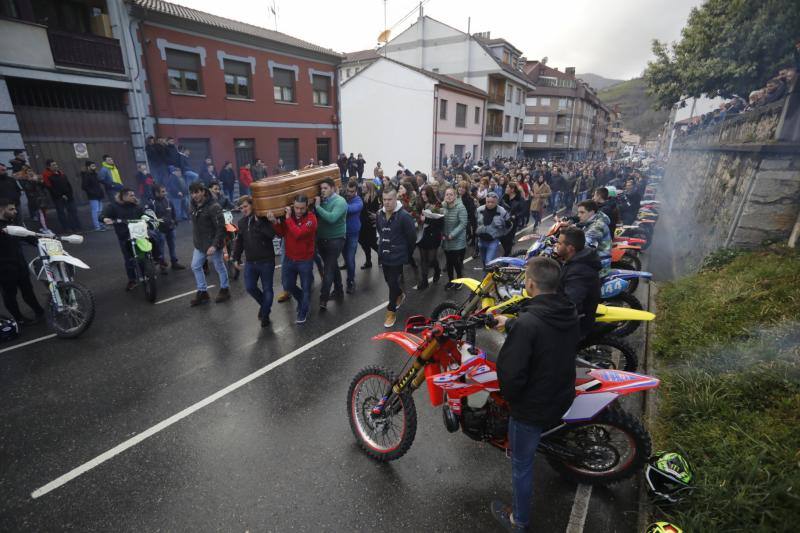 Conmovedora despedida motera a Enol Megido