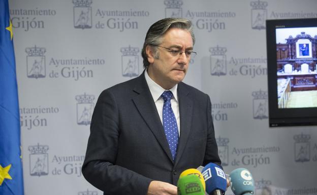 «El comportamiento de Luis Venta no está a la altura de un partido democrático y serio»