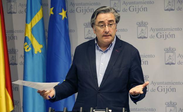 «Se dan circunstancias para que Génova actúe en el PP de Asturias», afirma el portavoz 'popular' gijonés Pablo González