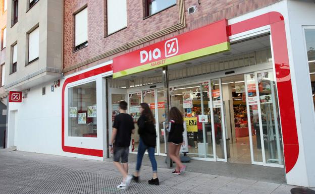 Dia acuerda con la banca la prórroga del crédito de 912 millones de euros ante de la junta de accionistas