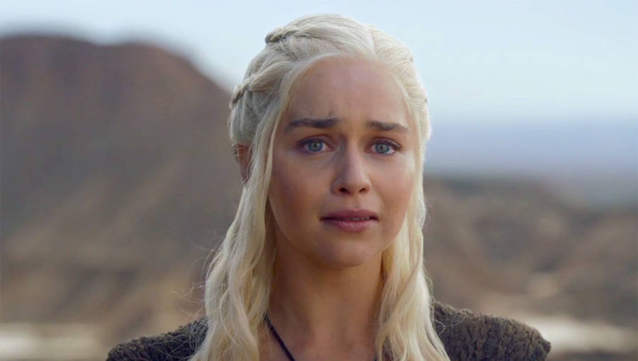 Emilia Clarke sufrió dos aneurismas mientras rodaba 'Juego de Tronos'