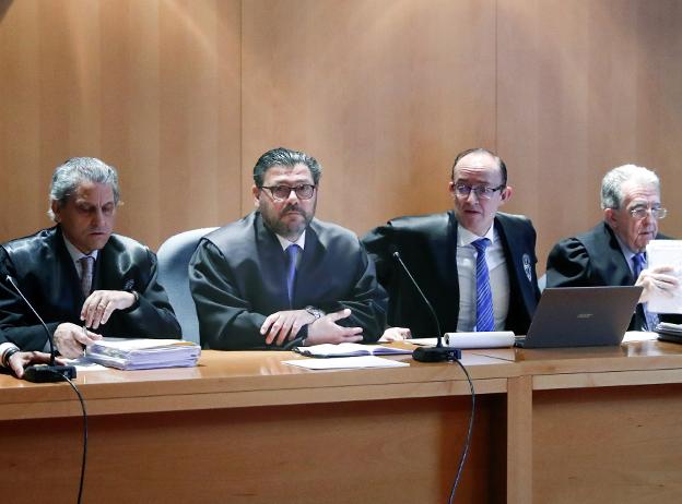 «El patronato solo era un coro de políticos preguntando a Natalio cuando venía Brad Pitt»