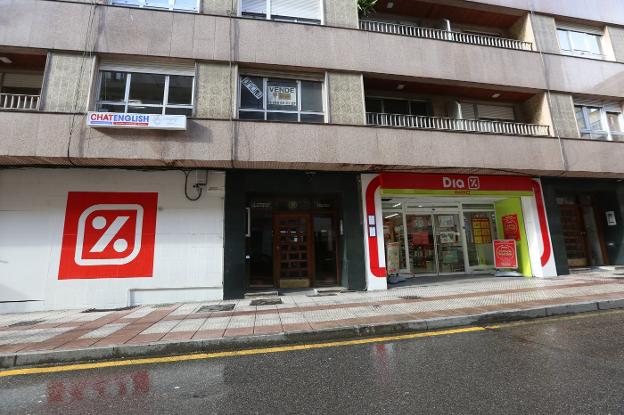 Dia cierra cinco supermercados en la comarca de Avilés y despedirá a 18 trabajadores