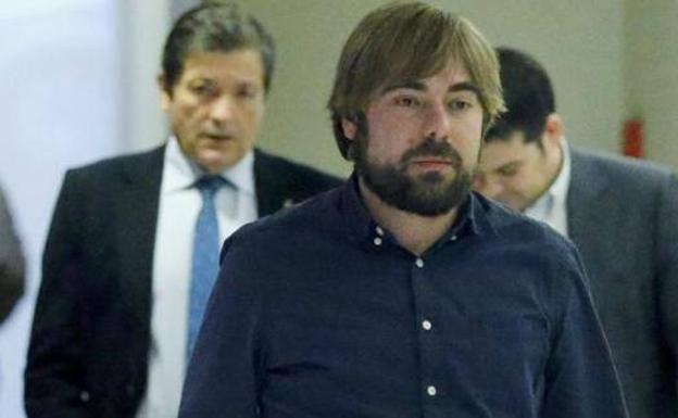 Ripa: «Hay una red clientelar funcionando en Asturias que quiere meter la corrupción debajo de la alfombra»