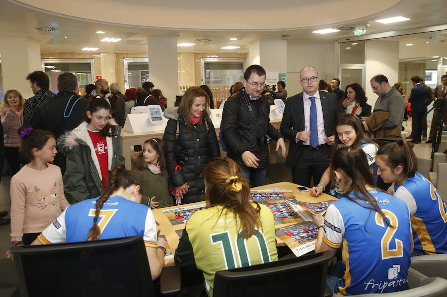 Nuevo reconocimiento para las campeonas de hockey