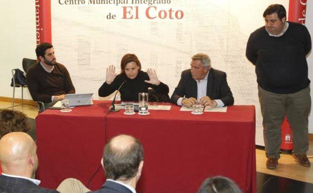 Carmen Moriyón anuncia que el convenio del plan de vías se aprobará el viernes