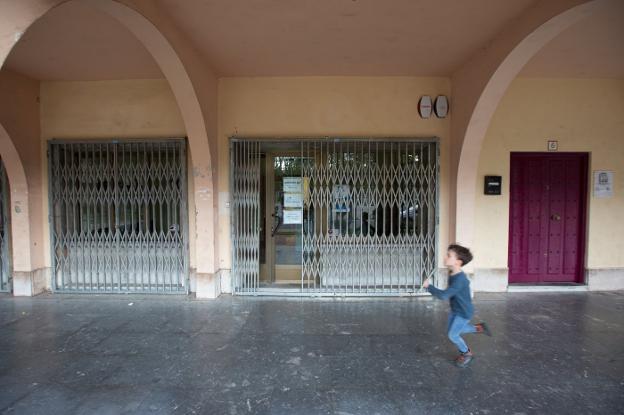 La SEPI cierra su oficina en Llaranes, con 40.000 archivos históricos de Ensidesa