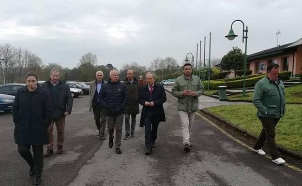 La Federación de Tenis estudia la viabilidad de instalar la 'Ciudad de la raqueta' en El Asturcón, en Oviedo