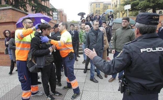 La Delegación del Gobierno en Asturias investiga los altercados en el campus de El Milán de Oviedo