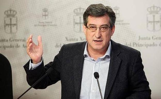 Ignacio Prendes defiende un pacto nacional por la educación y la enseñanza en español