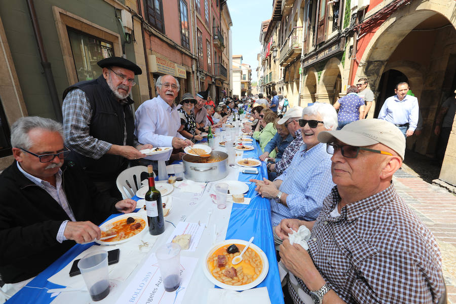 ¿Estuviste en la Comida en la Calle en Avilés? ¡Búscate en las fotos! (II)