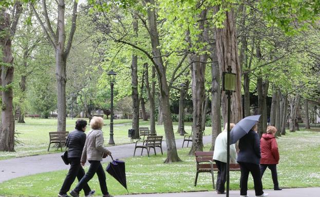 Reabre el Ferrera después tras finalizar la limpieza de El Bollo