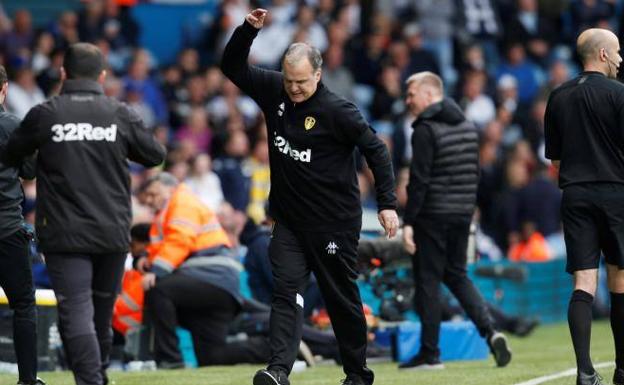 Bielsa ordena al Leeds dejarse empatar y pierde el ascenso directo a la Premier