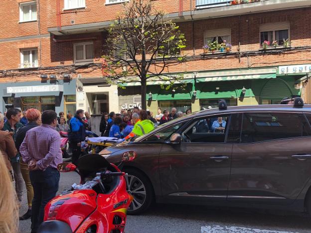 Atropellado en El Llano un niño cuando cruzaba la calle solo y a la carrera