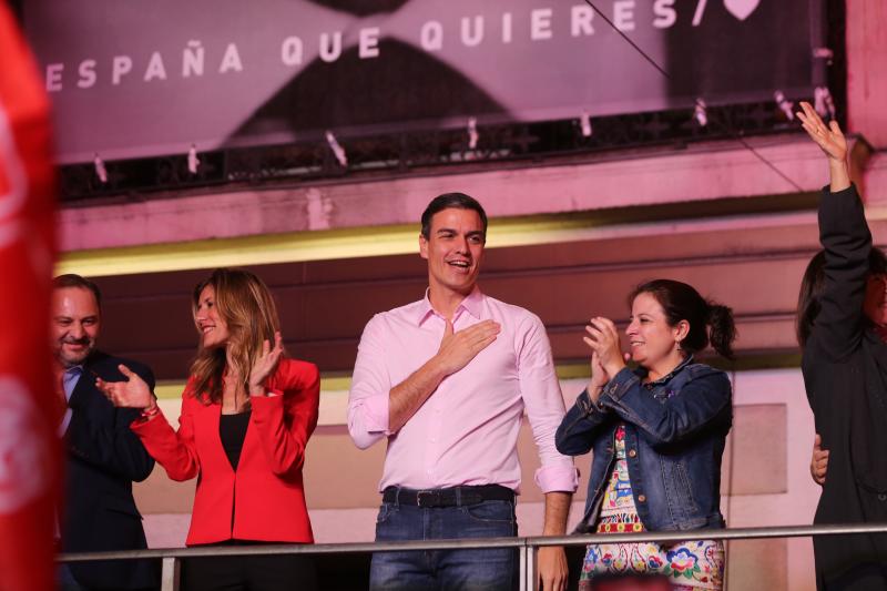 Celebración en la sede del PSOE en Madrid