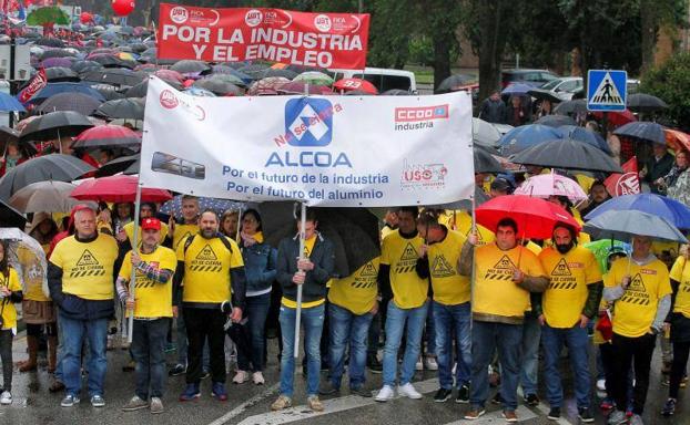 Industria estudia varios proyectos interesados en dar continuidad a las plantas de Alcoa