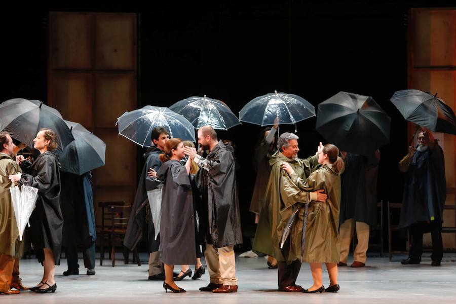 Ensayo general de la zarzuela 'El Duo de la Africana'