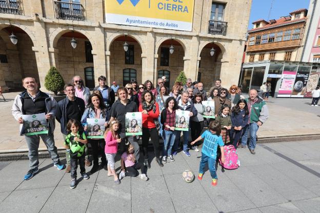 Cambia Avilés plantea un futuro «sostenible e integrador» frente al «inmovilismo» del PSOE