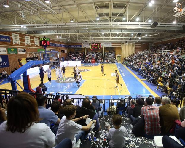 Todos los grupos políticos apuestan por un nuevo pabellón para el Liberbank Oviedo